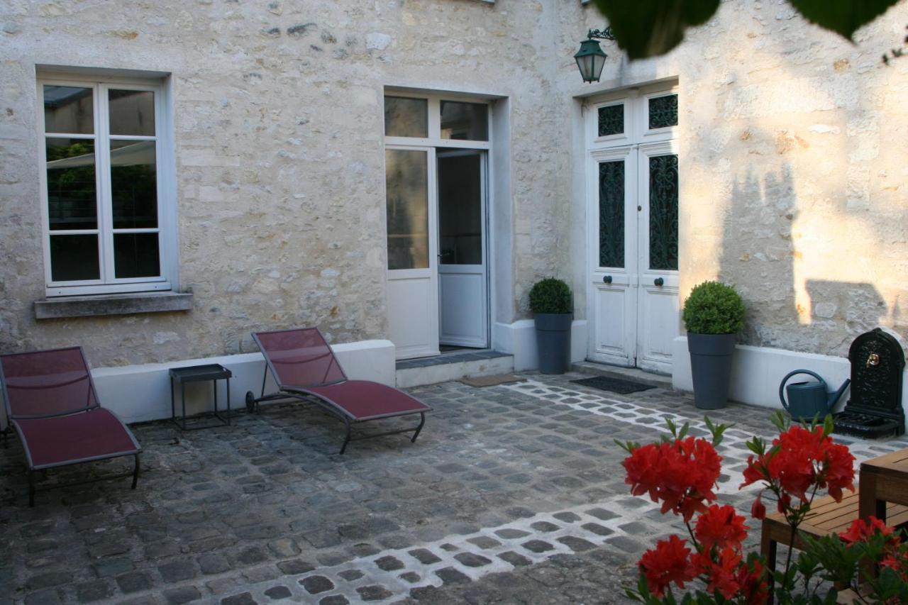 L'Ame Des Hospitaliers Bed & Breakfast Courteuil ภายนอก รูปภาพ